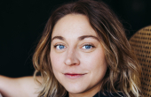Julia Angeli vertreten durch  AGENTUR KICK